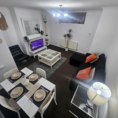 Nariken Apartments, Cardiff Extérieur photo