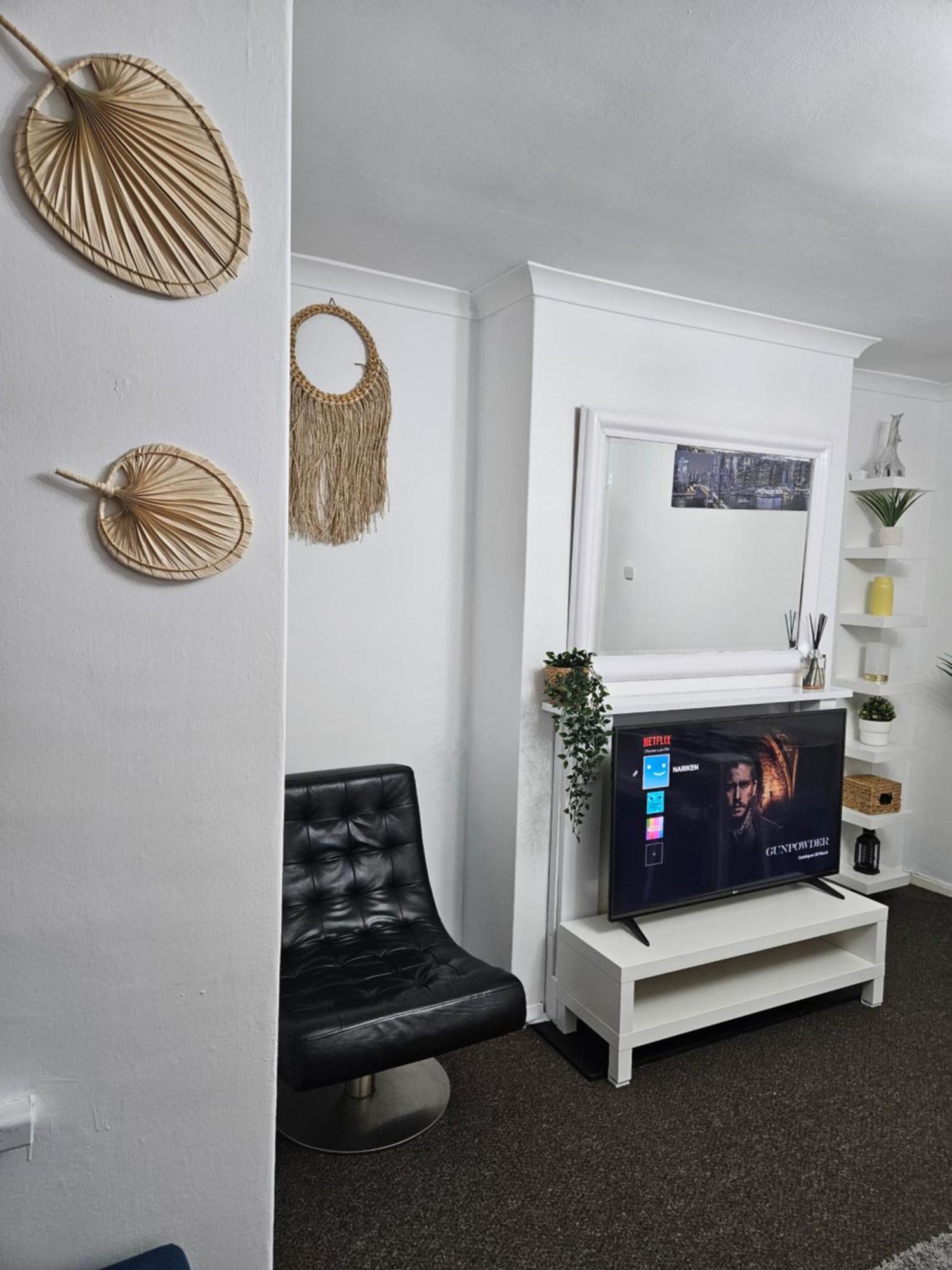 Nariken Apartments, Cardiff Extérieur photo